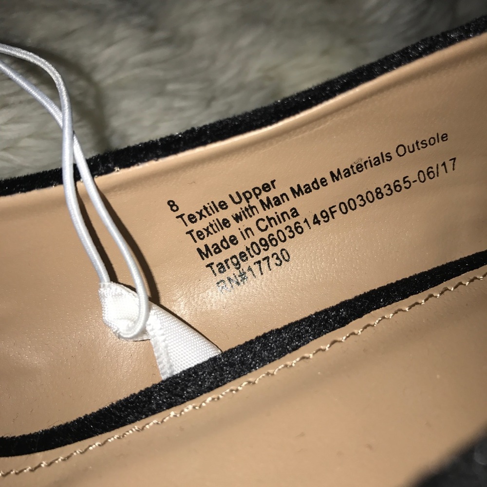 Heels - Picture 4 of 4